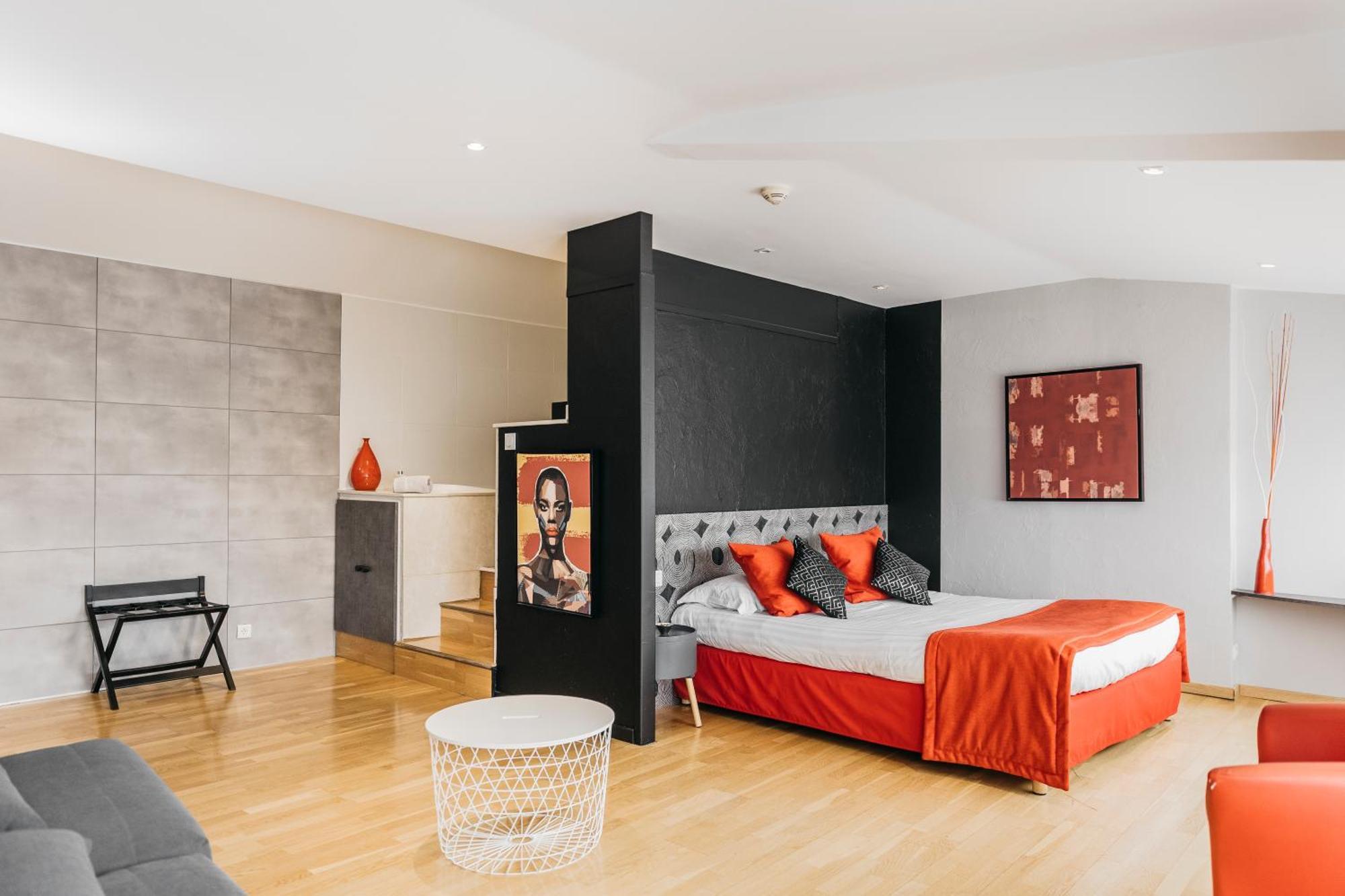 Le Carre D'Alethius Logis Hotel Restaurant Charmes-sur-Rhone Ngoại thất bức ảnh