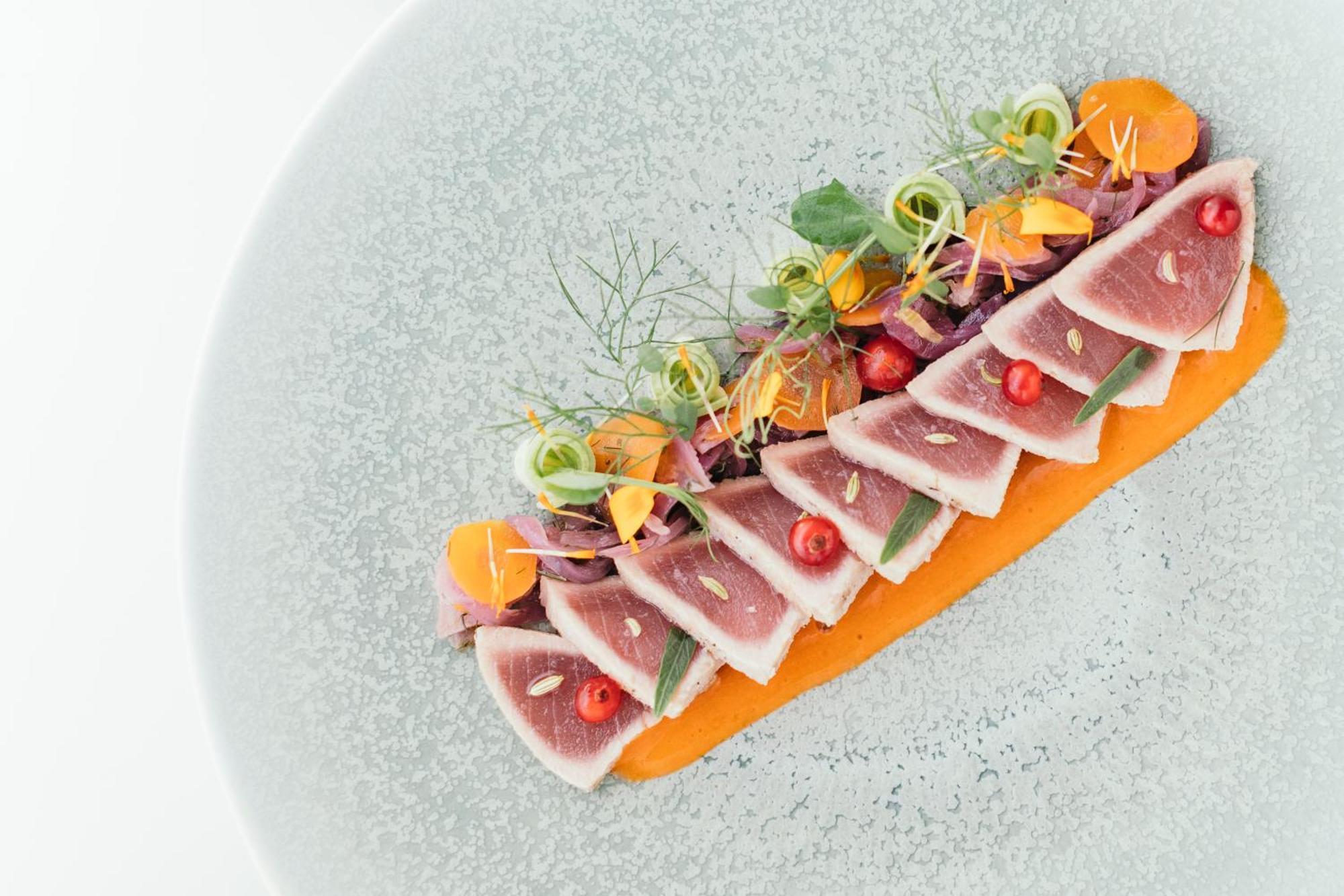 Le Carre D'Alethius Logis Hotel Restaurant Charmes-sur-Rhone Ngoại thất bức ảnh