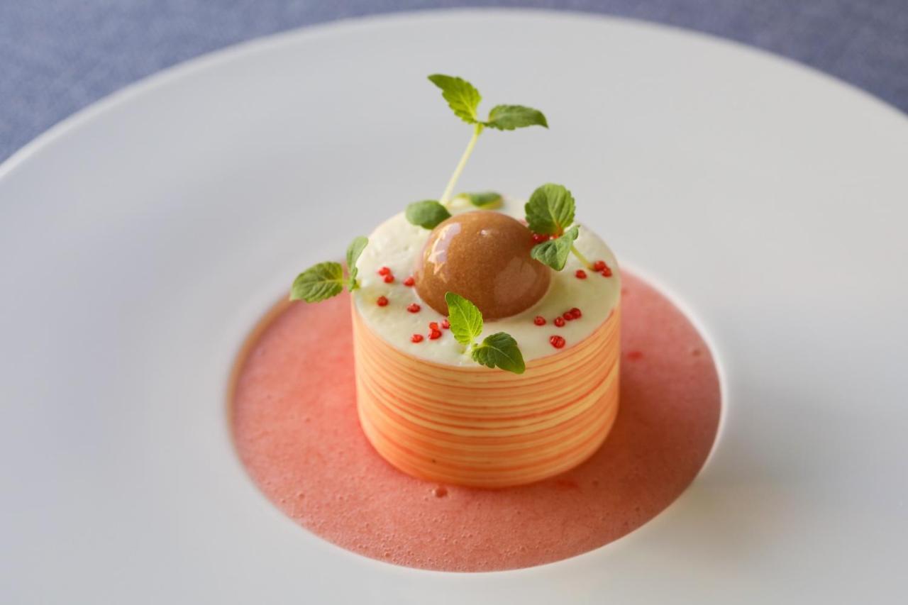Le Carre D'Alethius Logis Hotel Restaurant Charmes-sur-Rhone Ngoại thất bức ảnh