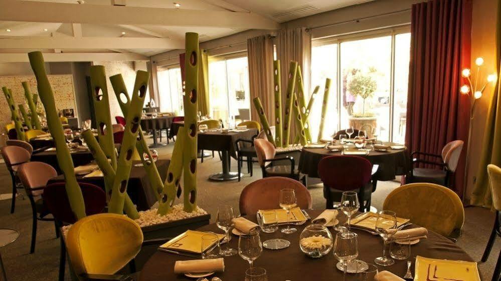 Le Carre D'Alethius Logis Hotel Restaurant Charmes-sur-Rhone Ngoại thất bức ảnh
